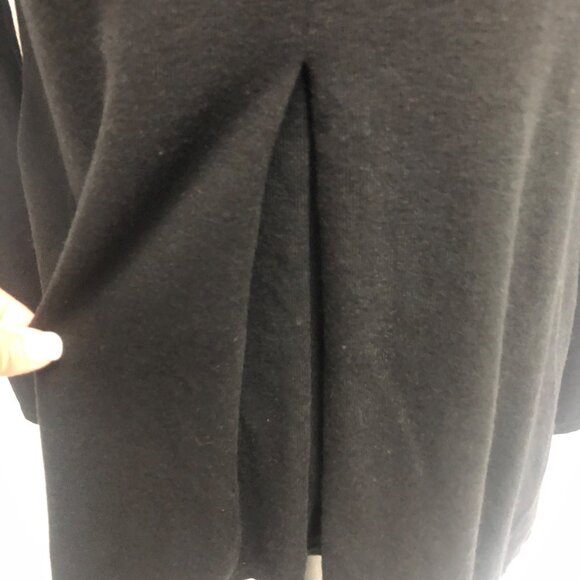 Casting Top Womens Size Small Bedazzled Black Knit Concave Hem Tunic Party NEW - Picture 3 of 7